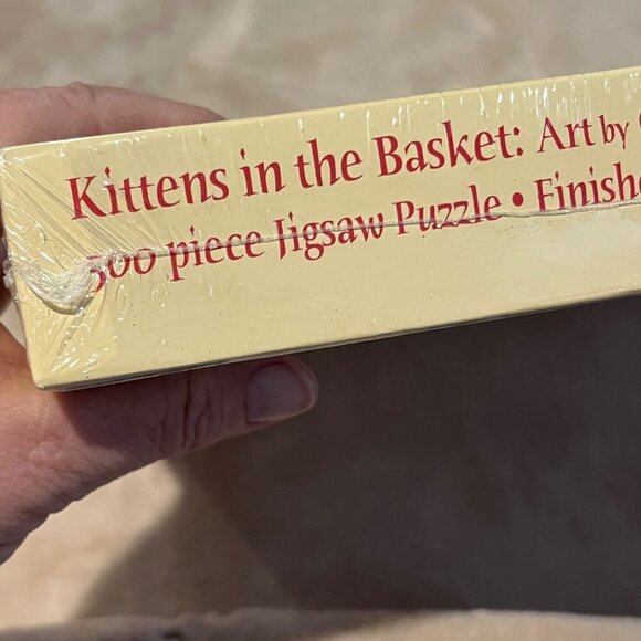 SunsOut Kittens in The Basket 500 Pc Jigsaw Puzzle Baby cats - Picture 7 of 9